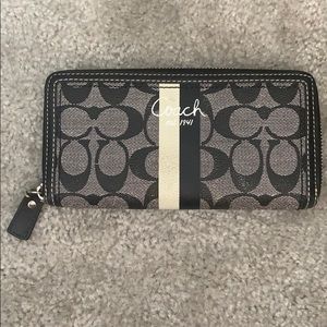 Coach Zip Around Wallet